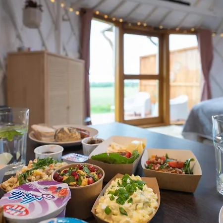 Izera Glamping Adults - Luksusowe Jurty&spa Luksusowy namiot