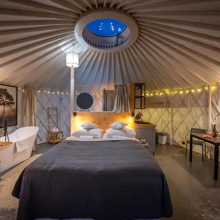 Izera Glamping Adults - Luksusowe Jurty&spa