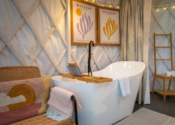 Luxury tent Izera Glamping Adults - Luksusowe Jurty&spa *