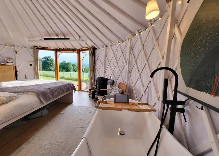 Izera Glamping Adults - Luksusowe Jurty&spa Luxury tent *